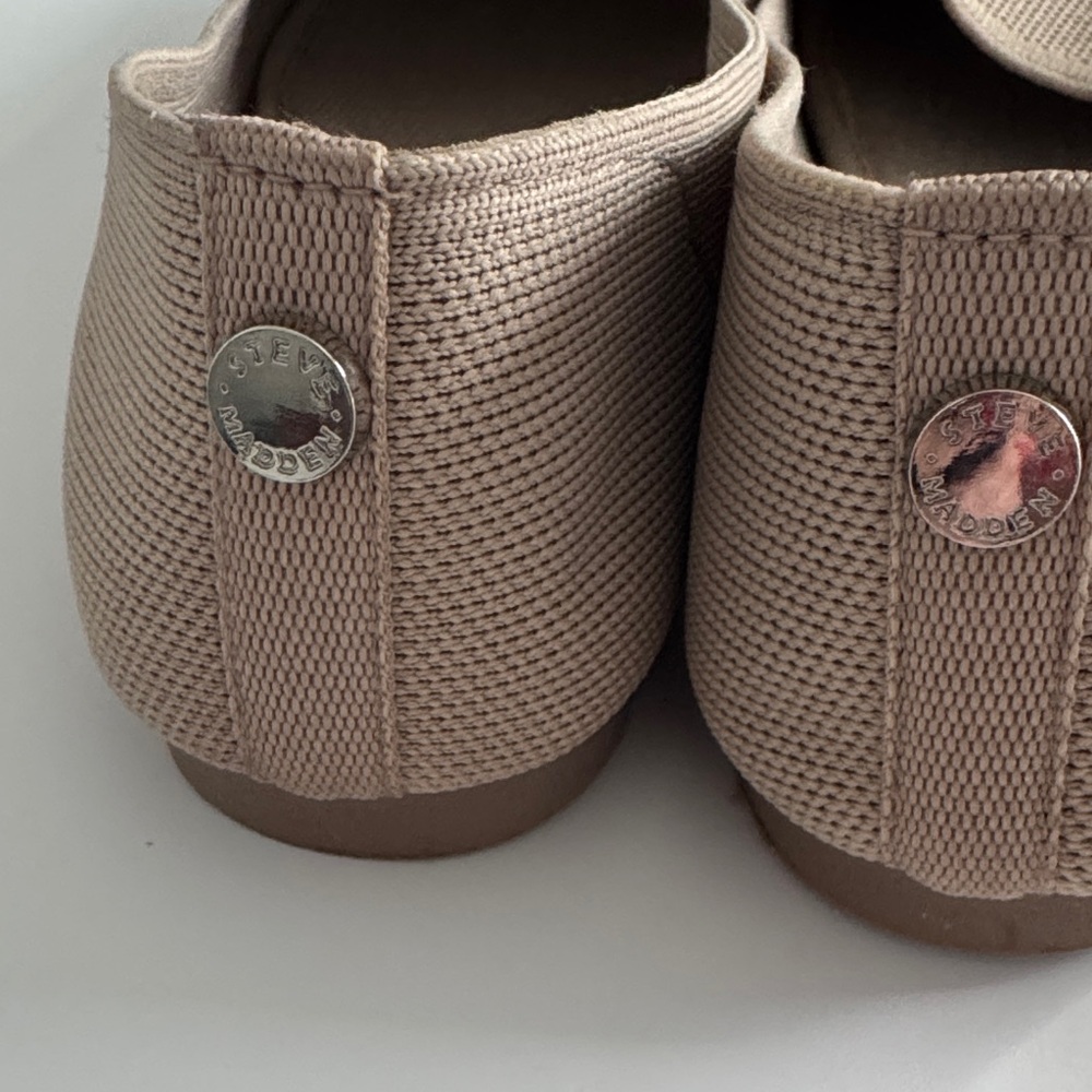 Steve Madden Knit Slip-On Flats in Light Beige - Picture 4 of 5